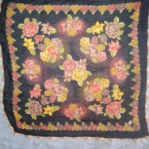 Square Vintage Flower Scarf with Crocheted Trim